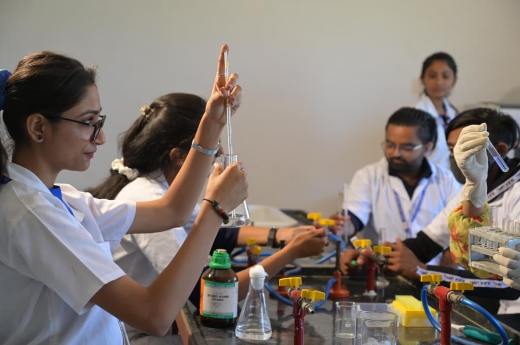 Sardar Patel Education Campus Anand Labs photo 10